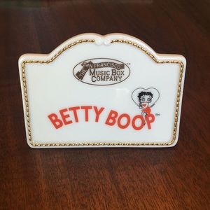 Betty Boop gold trimmed sign figurine